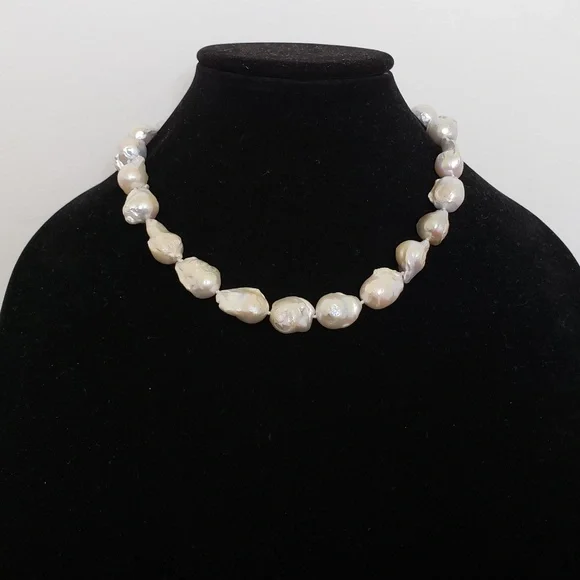 14K Yellow Gold Baroque Pearl Beaded Necklace - Picture 2 of 6